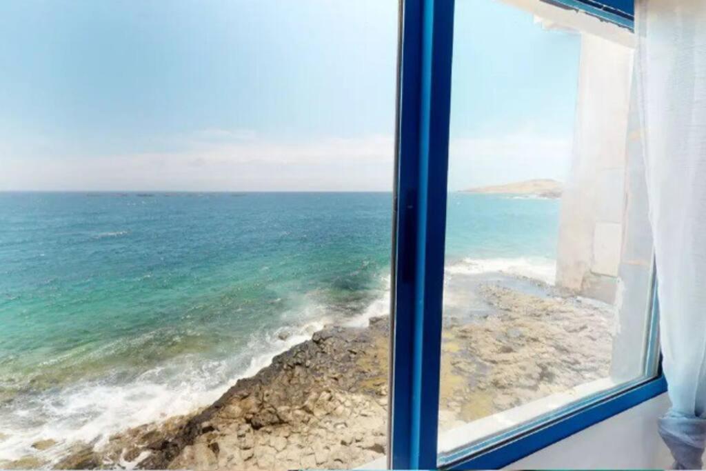 Villa La Casa Con Terraza Privada Sobre El Mar Telde Exterior foto